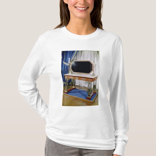 皇后Josephineに属する化粧台 Tシャツ (正面)