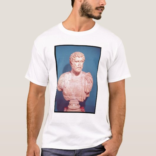 皇帝Antoninus Piusのバスト Tシャツ (正面)