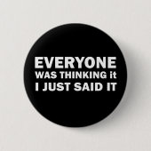 皮肉おもしろいことわざ 缶バッジ (正面)