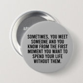 皮肉おもしろいな内向的なユーモアことわざ 缶バッジ (正面&裏面)