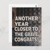 皮肉おもしろい誕生日カードが墓場に近い ポストカード (正面/裏面)