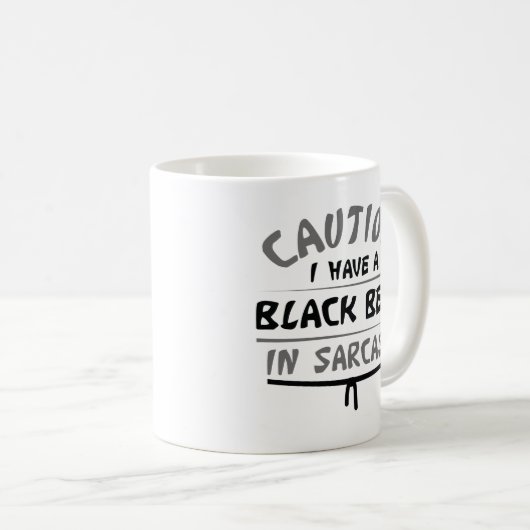 皮肉で黒いベルト コーヒーマグカップ (正面右)