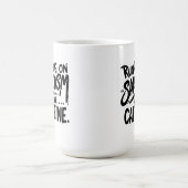 皮肉とカフェインで走る コーヒーマグカップ (中央)