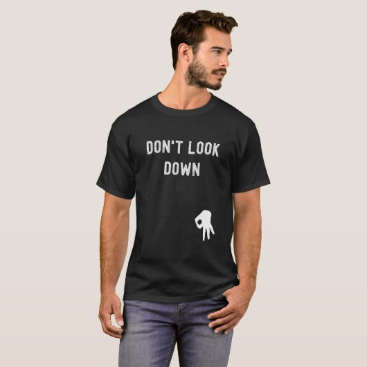 皮肉なおもしろいことわざTを笑わされる見る Tシャツ (正面フル)