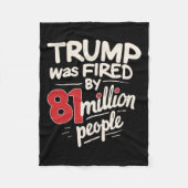 皮肉なおもしろいユーモアのトランプは81ミリオによって解雇された フリースブランケット (正面)