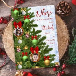 皮肉なおもしろい子供たちが家族の陽気なクリスマス シーズンカード