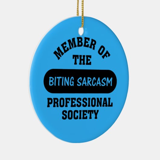 皮肉なコメントをするために専門的に訓練される セラミックオーナメント (右)