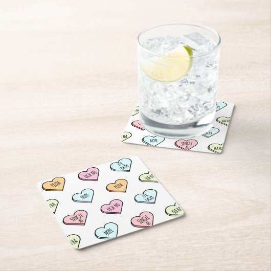 皮肉なバレンタインのキャンディハートパターン スクエアペーパーコースター (インサイチュ)