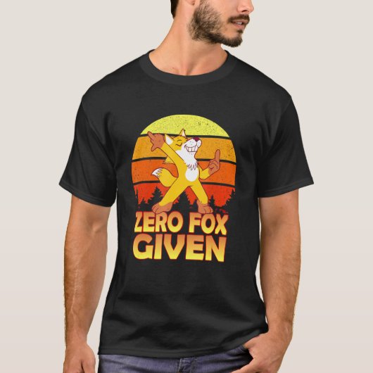 皮肉なパンゼロキツネ与えキツネ Tシャツ (正面)