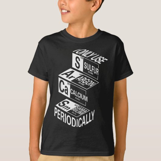 皮肉な周期表要素の科学風変わりのジョーク Tシャツ (正面)