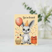 皮肉な誕生日カンガルー・パーティーの挨拶 ポストカード (スタンド正面)