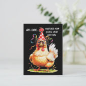 皮肉な誕生日ユーモアと厳しい目をしたニワトリ ポストカード (スタンド正面)