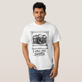 皮肉な「私が主導権を握る」ポラロイドカメラのスケッチ Tシャツ (正面フル)