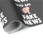 皮肉を断る偽のニュース攻撃 ラッピングペーパー (ロールコーナー)