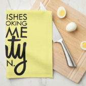 皿が私を見ている キッチンタオル (四つ折り)