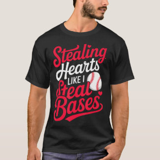 盗塁のようにハートを盗む かわいい野球デザイン Tシャツ
