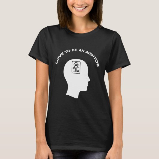 監査人になる愛の会計アウディと Tシャツ (正面)
