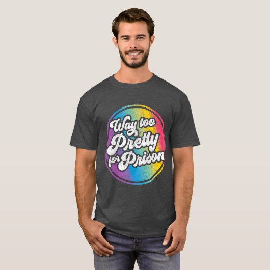 監獄かわいらしゲイプライドへおもしろいのゲイ Tシャツ (正面フル)