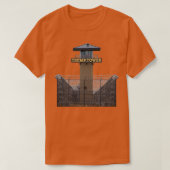 監獄タワー Tシャツ (デザイン正面)