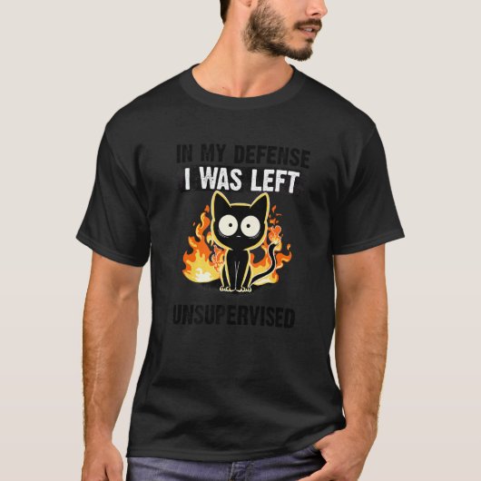 監督なしで放置されていたんですもの 黒猫 hu tシャツ (正面)