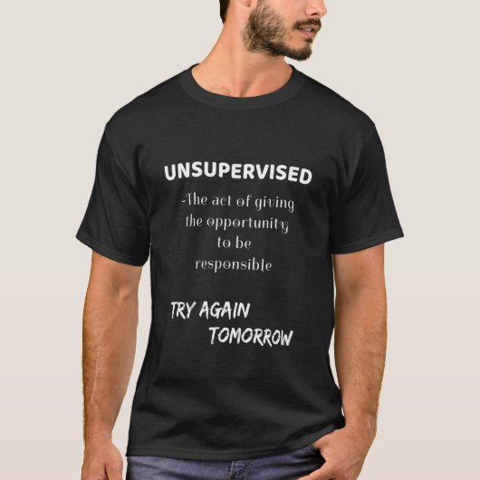 監督なしアパレル Tシャツ (正面)