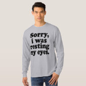 目おもしろいを休めてごめん Tシャツ (正面フル)