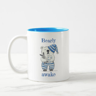 目がさめている眠いベビーくま//Bearly ツートーンマグカップ
