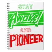 目がさめてい、先駆的滞在 ノートブック (正面)