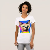 目が印象的な猫 Tシャツ (正面フル)