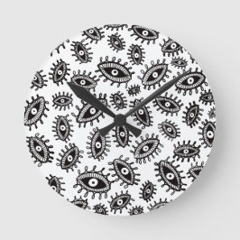 目が白い ラウンド壁時計