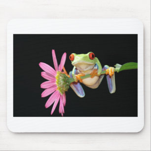 目が赤いアマガエル マウスパッド