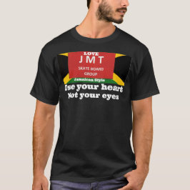 目で見るな 心で見る Basic ダークTシャツ Tシャツ