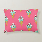 目の付いた青いアイスクリーム。ピンクの背景。シームルズ アクセントクッション (正面)