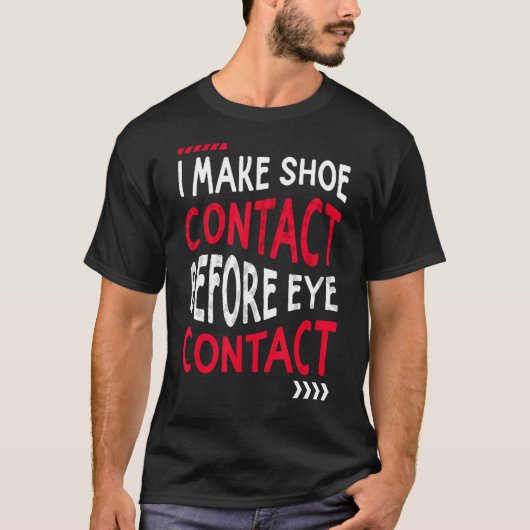 目の前に連絡靴を抜連絡く Tシャツ (正面)
