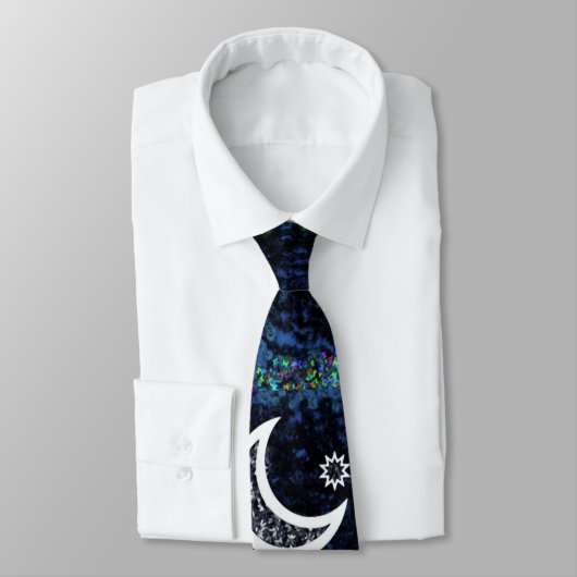 目の堅いネクタイ ネクタイ (タイ)