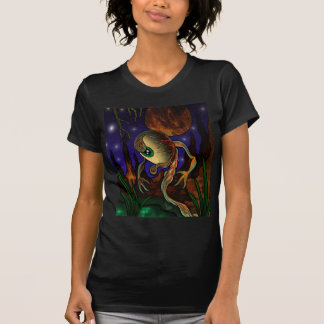 目の熟視のデザイン Tシャツ