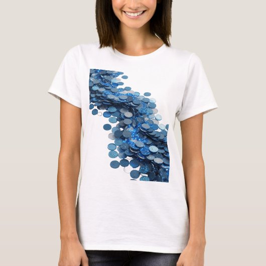 目を引くシルバーのBLUE COINS OF INFINITY Tシャツ (正面)