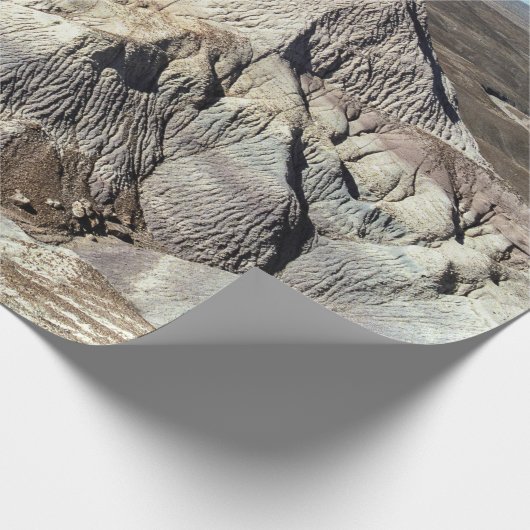 目を引くブルーメサのバッドランド山脈の写真 ラッピングペーパー (角)