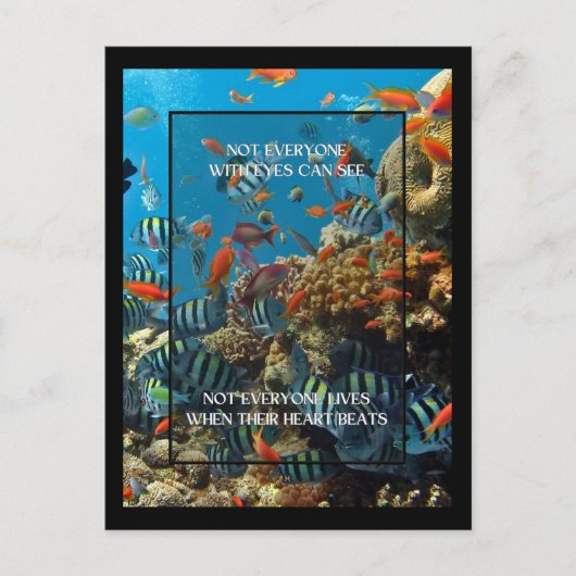 目を持つすべての人が海生活引用文を見ることができない ポストカード (正面)