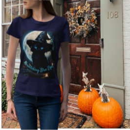 目を真っ青にする黒猫 Tシャツ