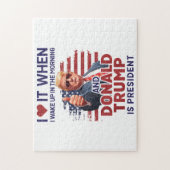 目を覚ますとトランプがフー大統領で大好き ジグソーパズル (縦)