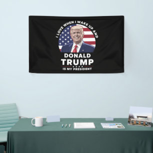 目を覚ますとドナルドが私の社長をトランプする時が大好き 横断幕
