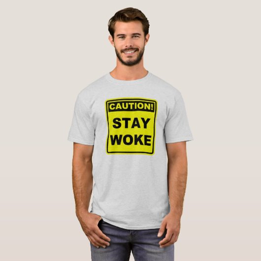 目を覚ませ 注意 ミーム Tシャツ (正面フル)