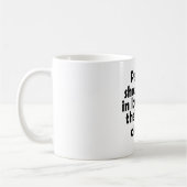 目を閉じて恋に落ちるべき コーヒーマグカップ (左)