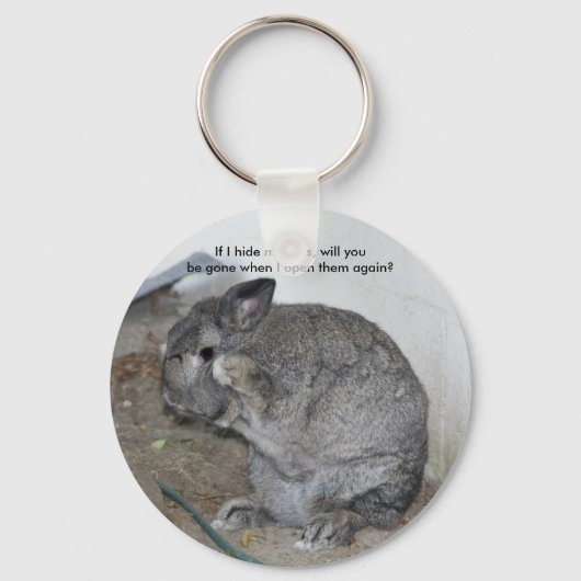 目を隠す キーホルダー (正面)