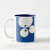目を、青注目するために、注目するように見ることマグ ツートーンマグカップ (左)