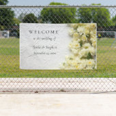 目淡い色の調の水仙 横断幕 (インサイチュ)