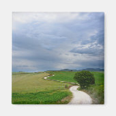 目的地の磁石に向かうカーブした道路 マグネット (正面)