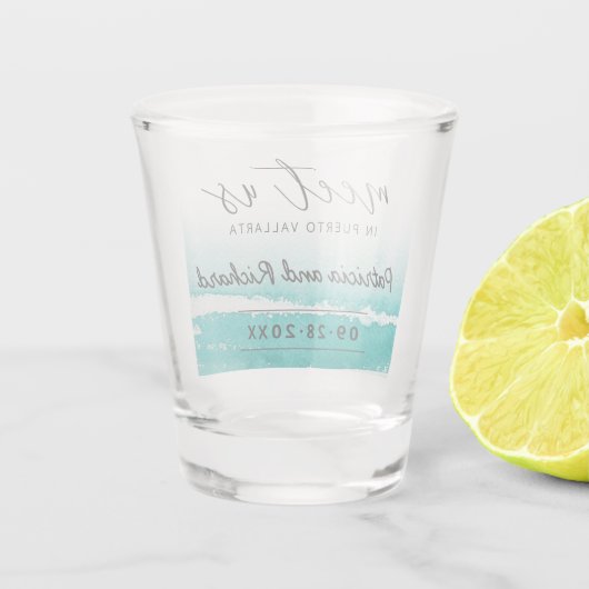 目的地の結婚式ティール（緑がかった色）で会う日付を保存 ショットグラス (裏面)