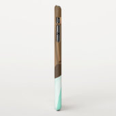 目覚まし時計のスヌーズのボタンを押す女の子の手 iPhoneケース (左側)